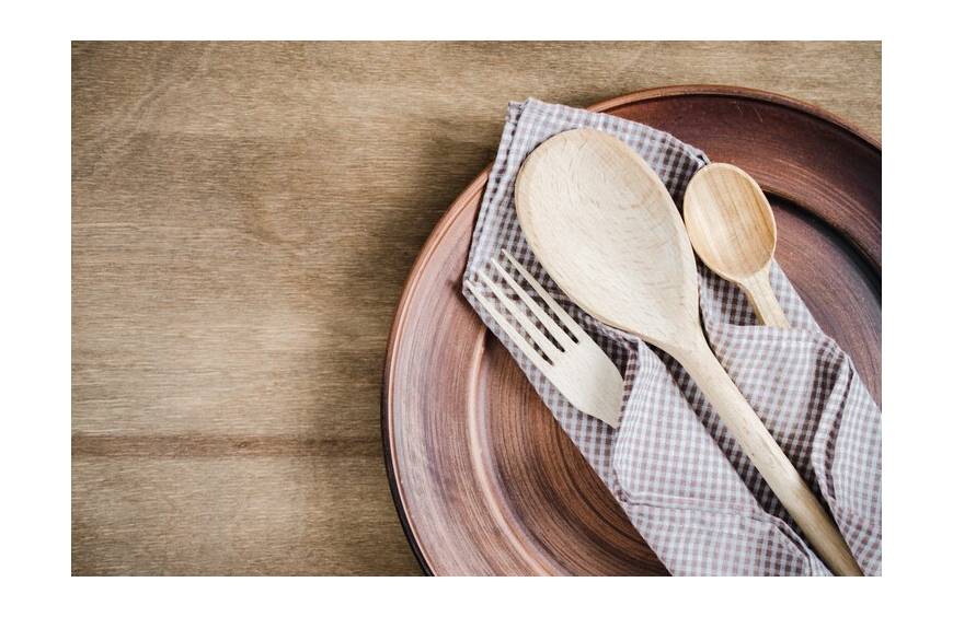 Cómo los cubiertos de madera añaden carácter y eleganci a la mesa